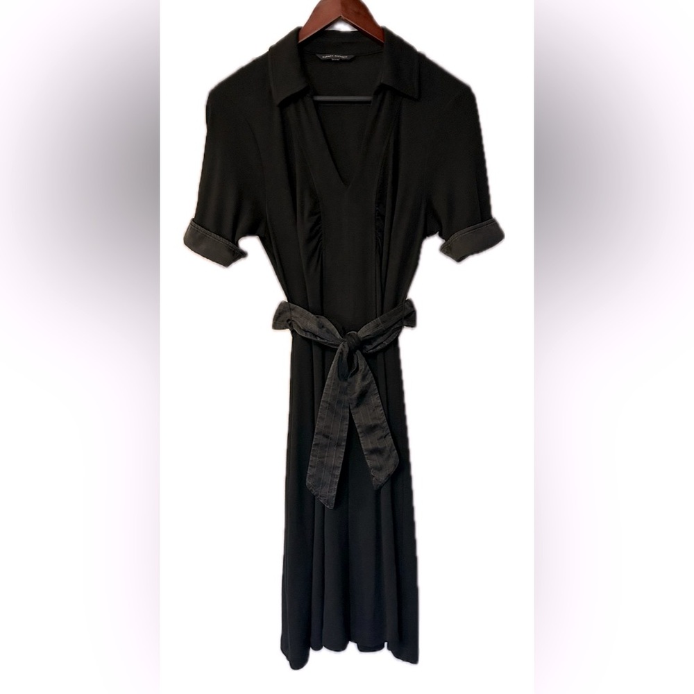 Banana Republic Black Midi Dress. Size S